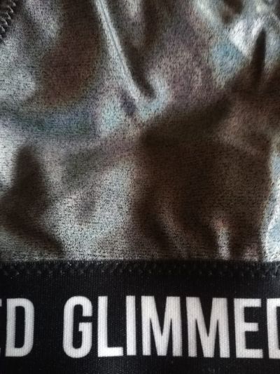 GLIMMED дамски сив металик бански комплект.